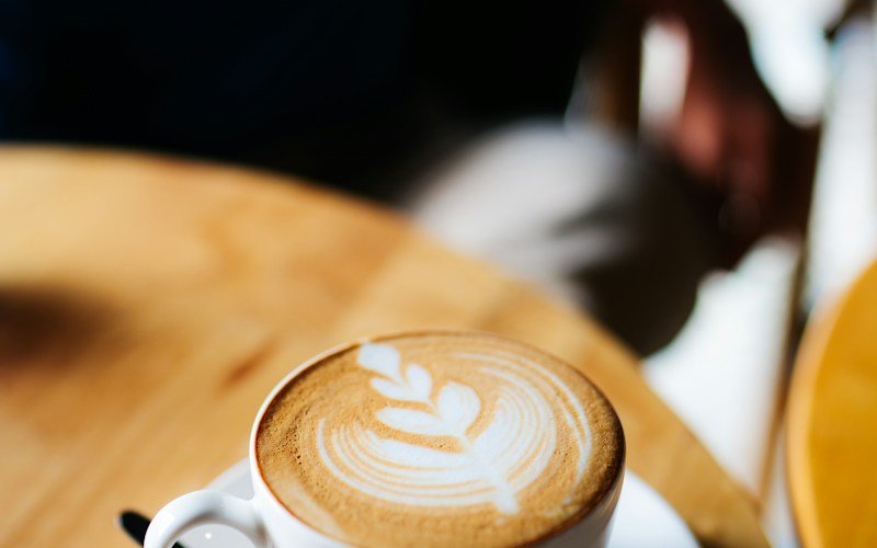 Beyond Vanilla: How Mazapán, Cardamom, and Rose Elevate Specialty Lattes